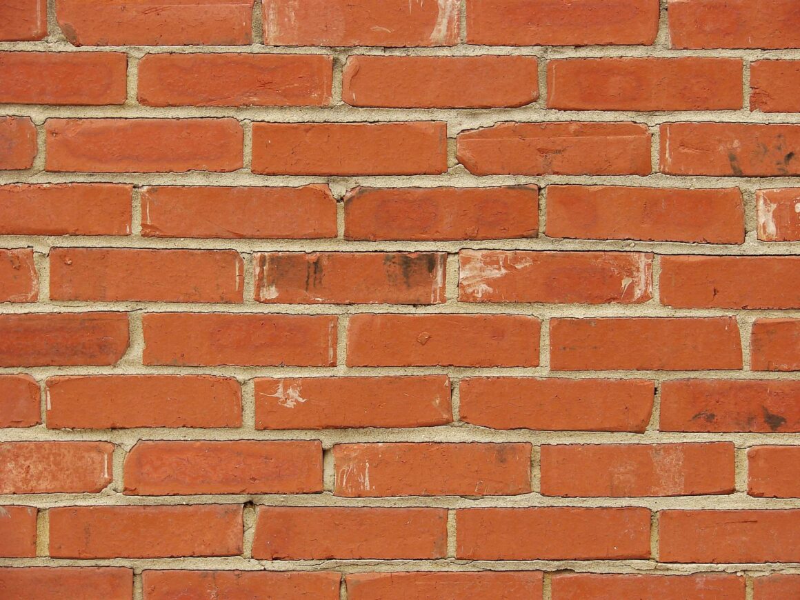How to Sponge Paint Faux Brick Walls