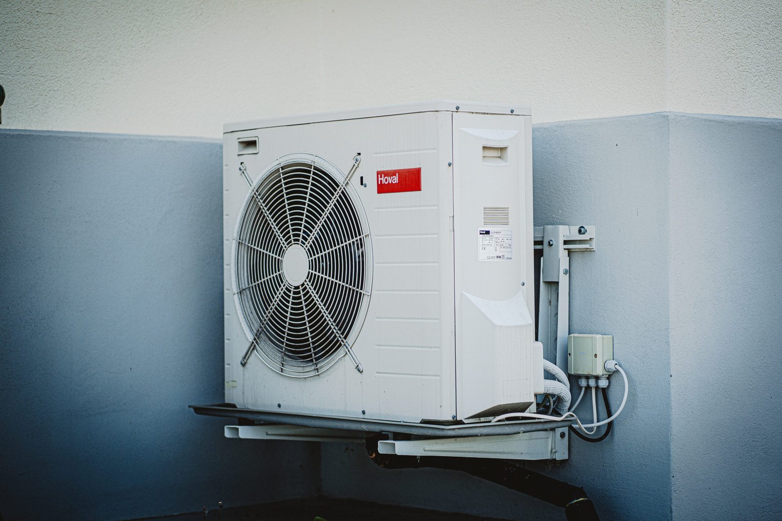 Common Air Conditioner Issues and How to Fix Them